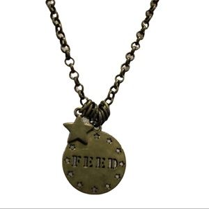 Feed necklace